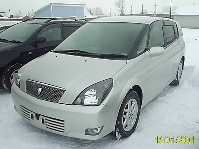 2001 Toyota Opa