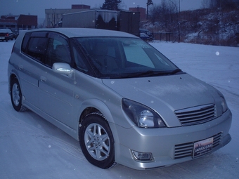 2001 Toyota Opa