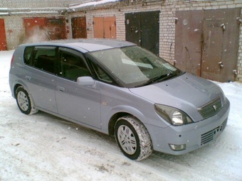 2001 Toyota Opa