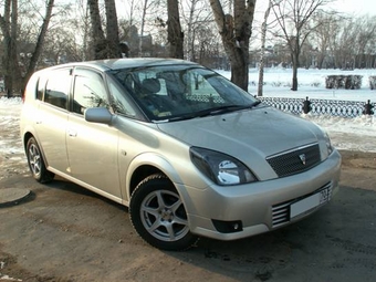 2001 Toyota Opa