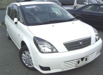 2001 Toyota Opa