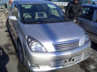 2001 Toyota Opa