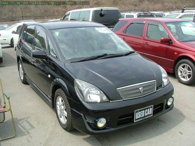 2001 Toyota Opa