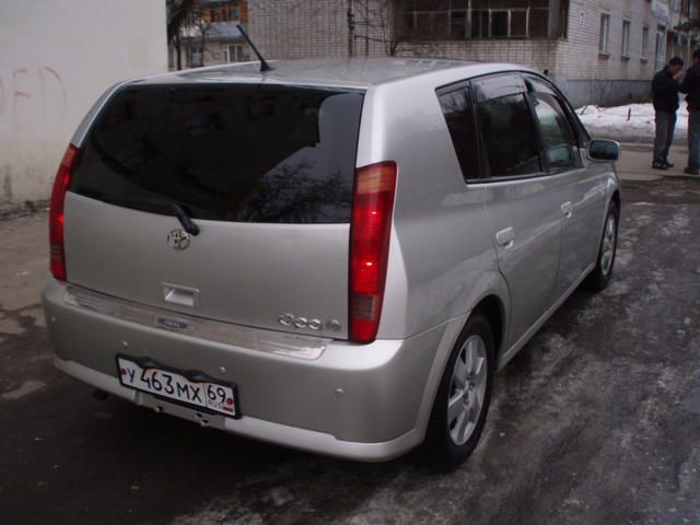 2001 Toyota Opa