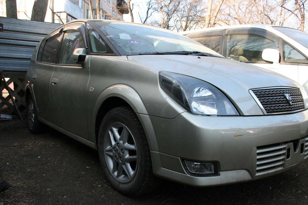 2001 Toyota Opa