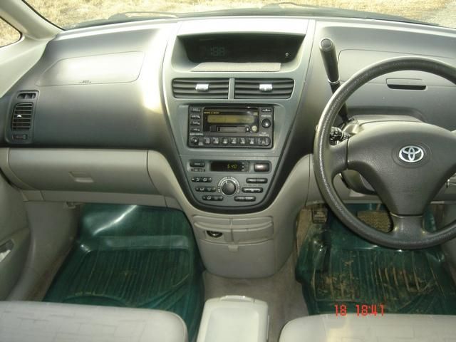 2001 Toyota Opa