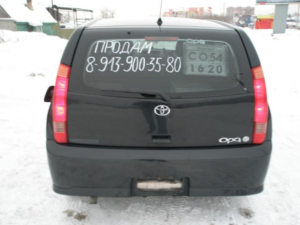 2001 Toyota Opa