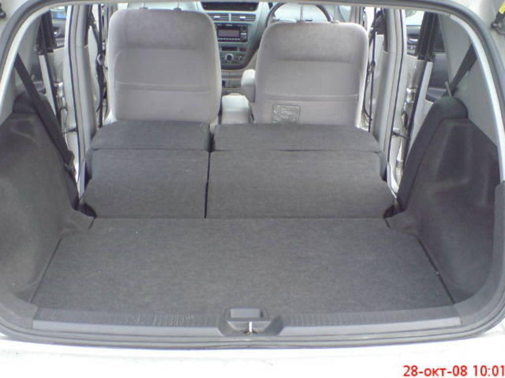 2001 Toyota Opa
