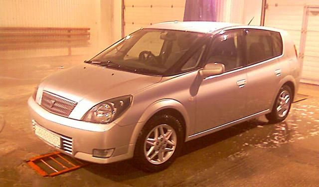 2001 Toyota Opa