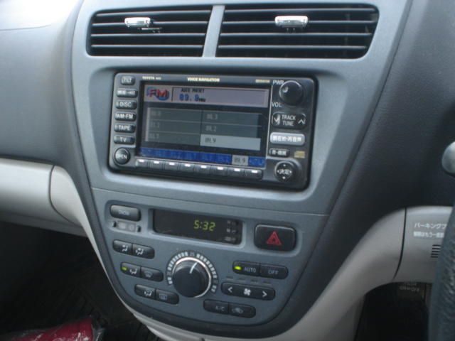 2001 Toyota Opa