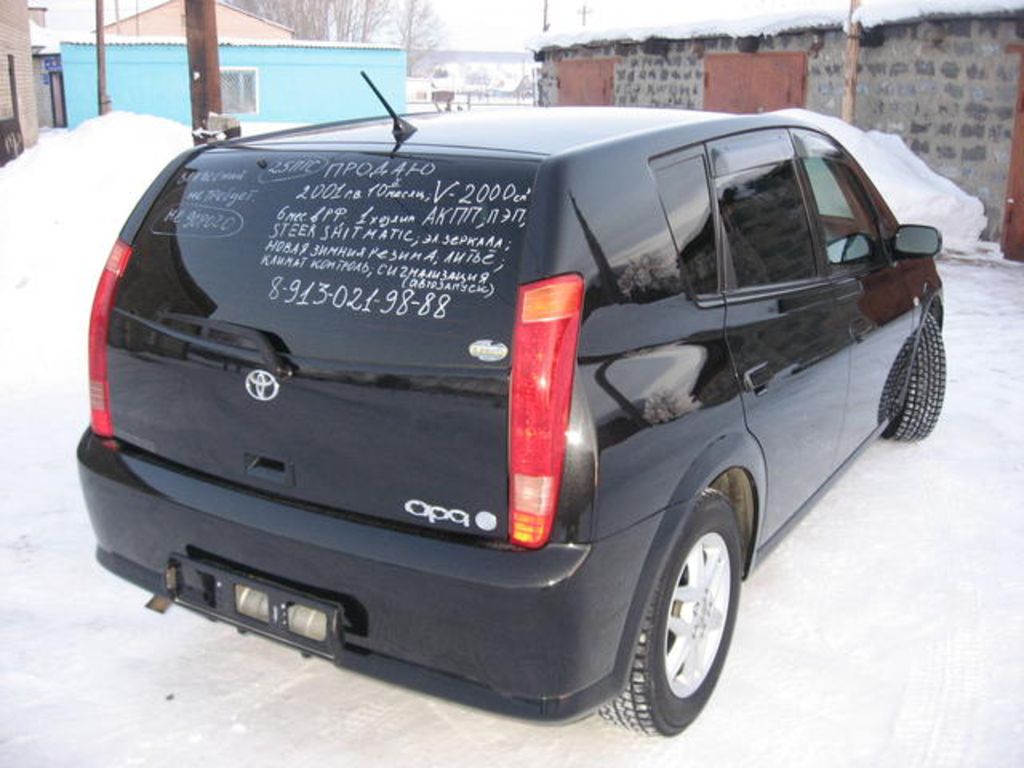 2001 Toyota Opa