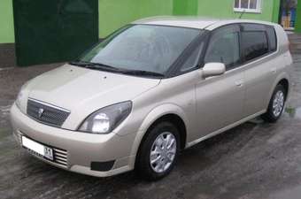 2001 Toyota Opa