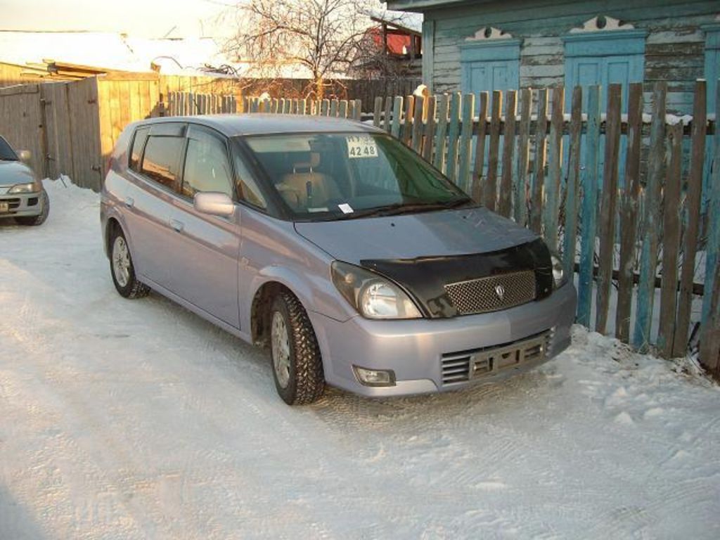 2001 Toyota Opa