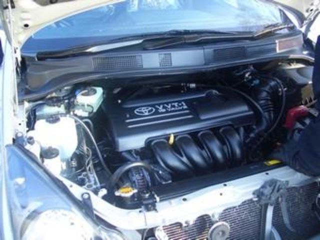 2001 Toyota Opa