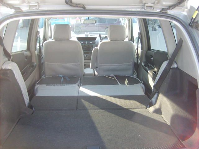 2001 Toyota Opa