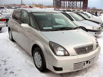2001 Toyota Opa