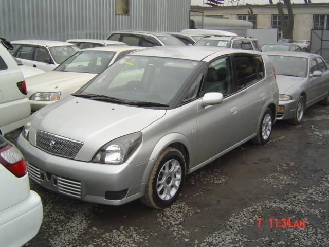 2001 Toyota Opa
