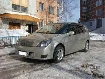 2001 Toyota Opa Photos