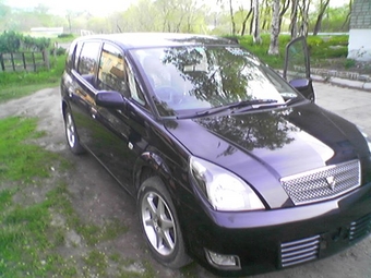 2002 Toyota Opa