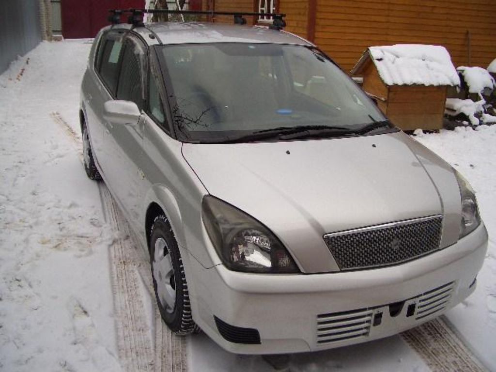 2002 Toyota Opa