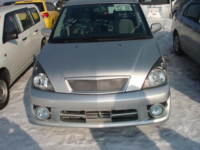 2002 Toyota Opa