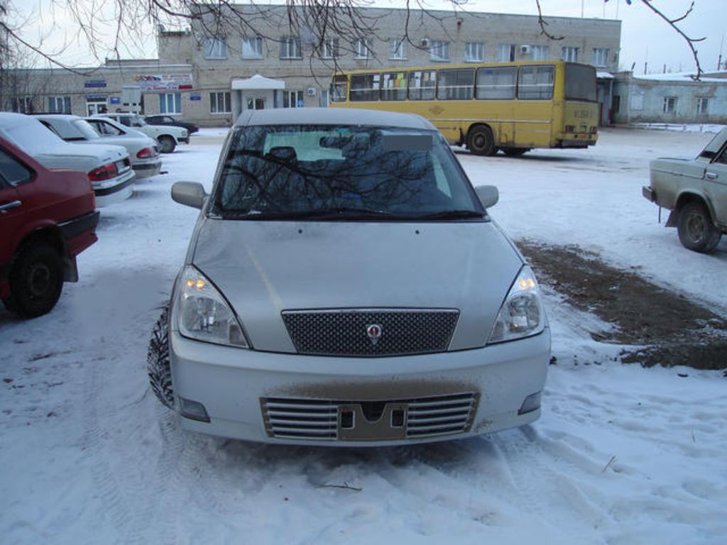 2002 Toyota Opa