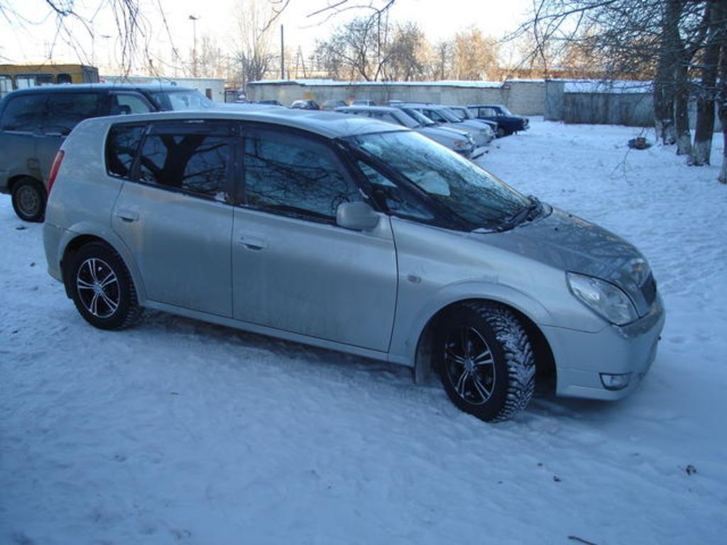 2002 Toyota Opa