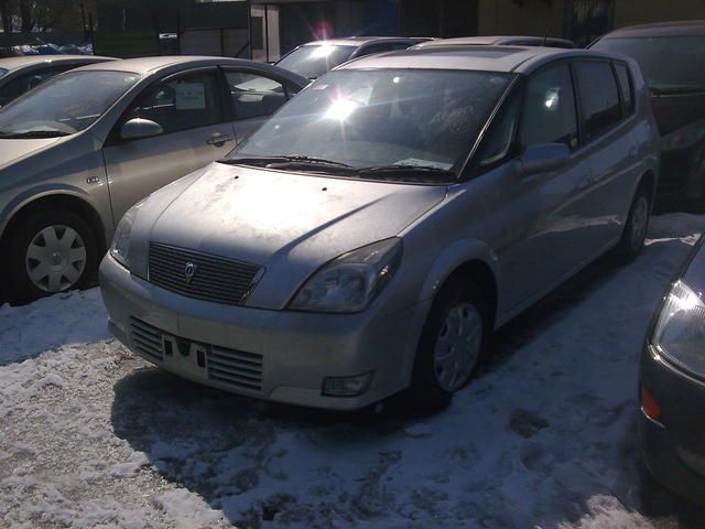 2002 Toyota Opa
