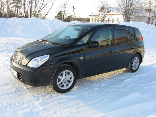 2002 Toyota Opa