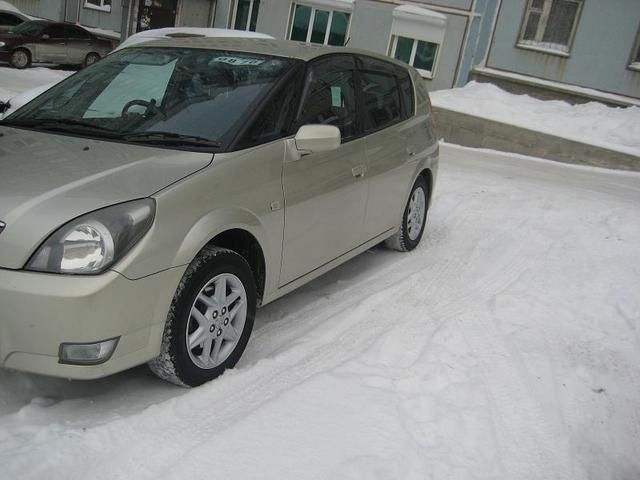 2002 Toyota Opa