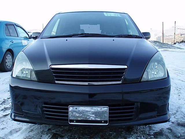 2002 Toyota Opa