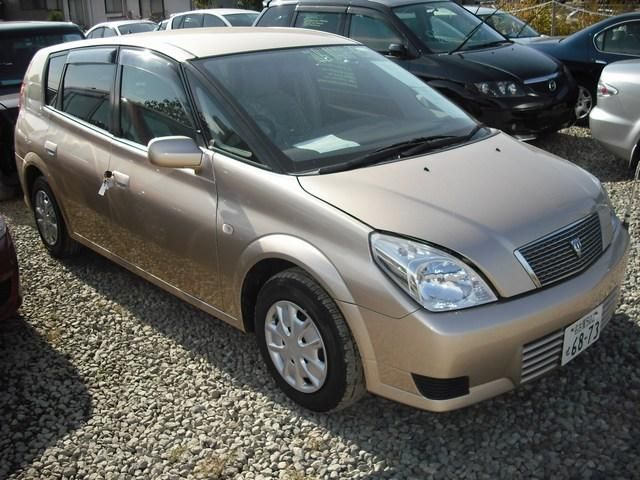 2002 Toyota Opa