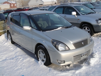 2002 Toyota Opa