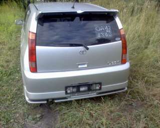 2002 Toyota Opa Pictures