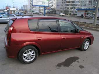 2002 Toyota Opa Pics
