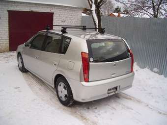 2002 Toyota Opa Photos