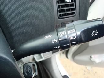 2002 Toyota Opa Pics