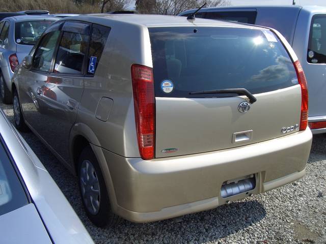 2003 Toyota Opa