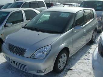 2003 Toyota Opa