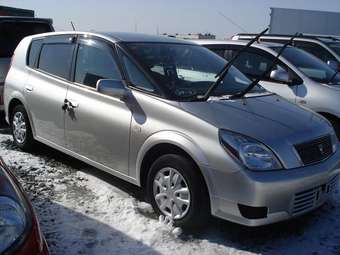 2003 Toyota Opa