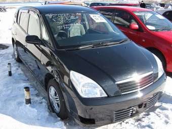 2003 Toyota Opa