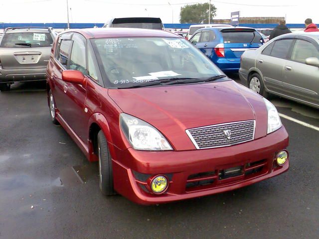 2003 Toyota Opa