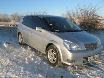 2003 Toyota Opa Images