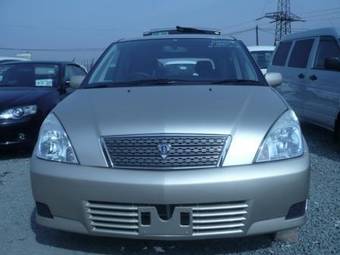 2003 Toyota Opa Photos