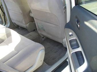 2003 Toyota Opa Pics