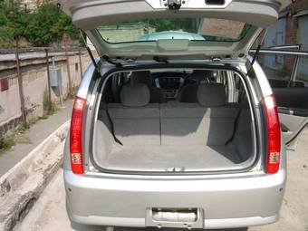 2003 Toyota Opa Pics