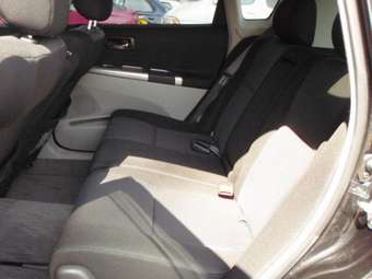 2004 Toyota Opa Photos