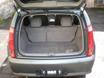 2004 Toyota Opa Photos
