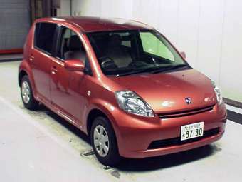 2004 Toyota Passo