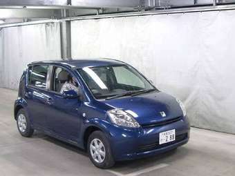 2004 Toyota Passo Pics